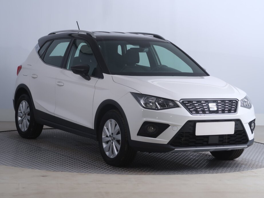 Seat Arona, 1.0 TSIXcellence , Automat, ČR,1.maj,,
