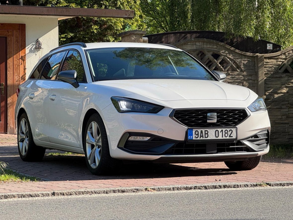 Seat Leon, 2.0TDi Fr DSG 150k 1.MAJIT. ČR, kombi,