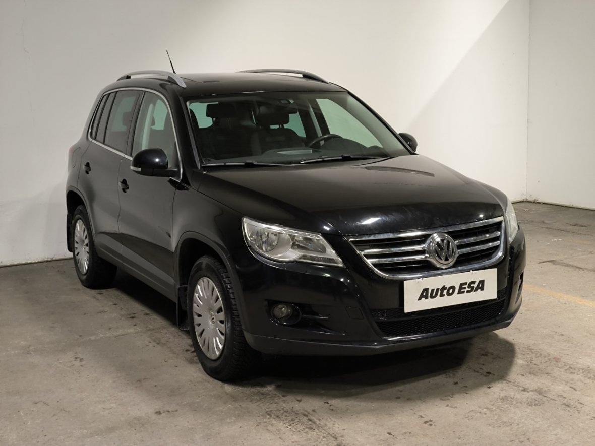 Volkswagen Tiguan, 4x4 1.4 TSi, AT, SUV, benzín