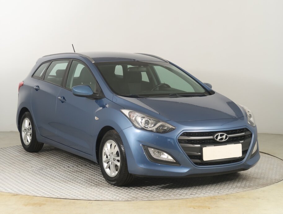 Hyundai i30, 1.6 MPI, ČR,2.maj, Serv.kniha,, Combi
