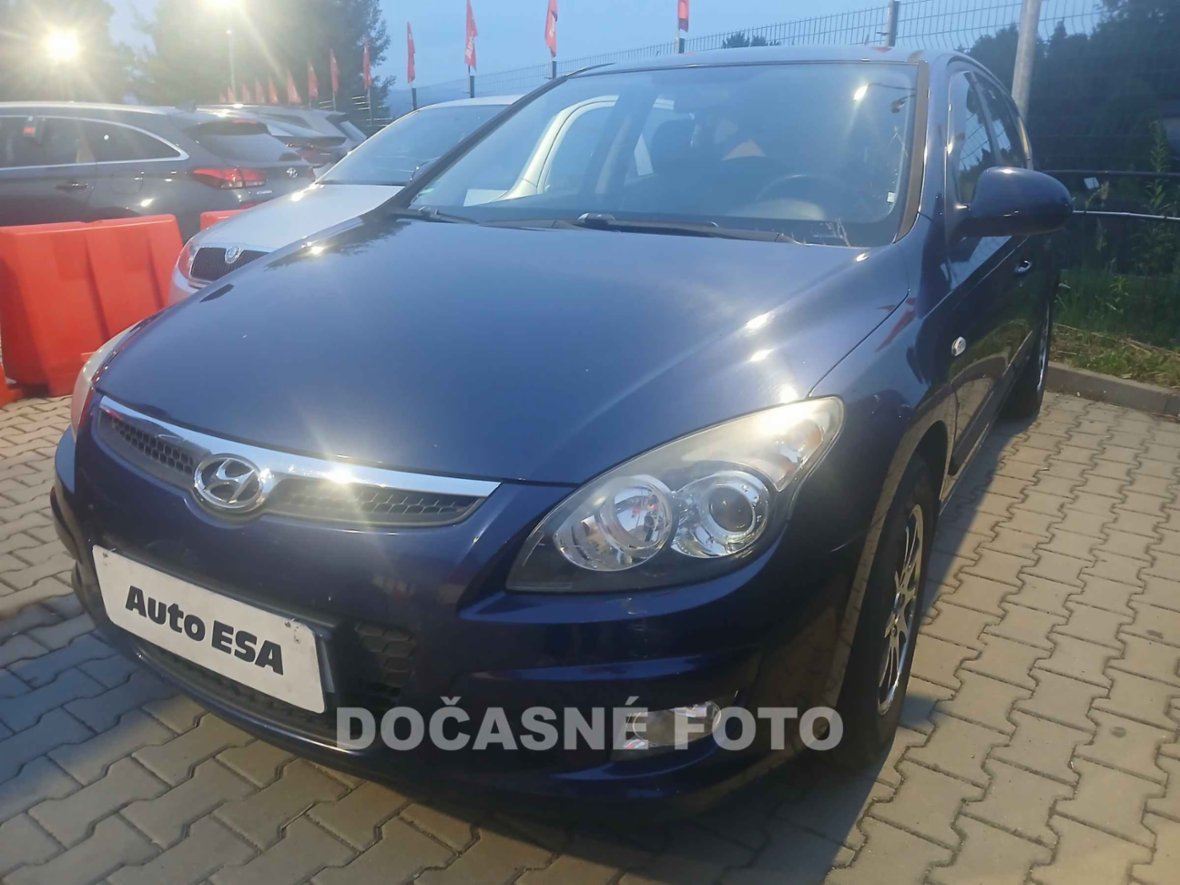 Hyundai I30, 1.4 i, AC, STK5/28, kombi, benzín