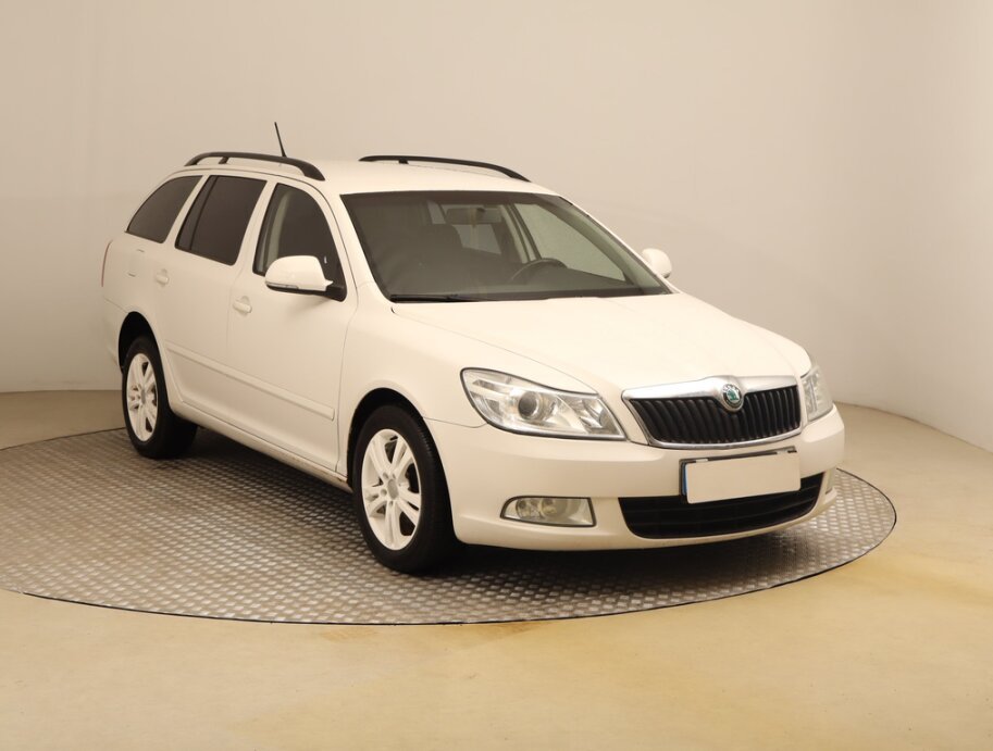 Skoda Octavia, 2.0 TDIAmbition Plus , Serv.kniha,,