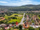Objekt ke komerčnímu využití - bývalý hotel s restaurací v atraktivní lokalitě