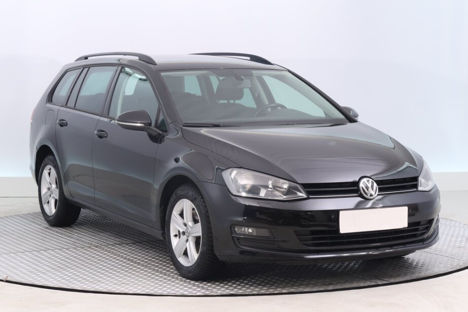VW Golf, 1.4 TSI, Navi, Klima, Park. senzory,,