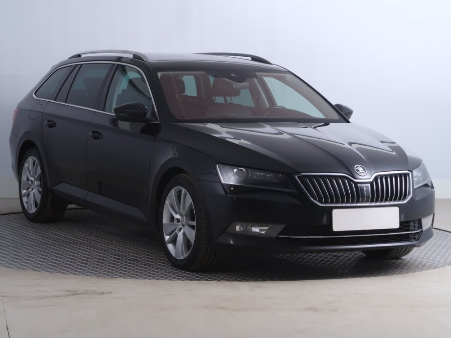 Skoda Superb, 2.0 TDI, 4X4, Automat, ČR,2.maj,,