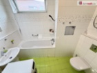 Pronájem světlého bytu 2+kk s balko