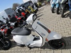 Vespa, skútr