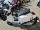 Vespa, skútr