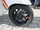Vespa, skútr