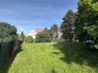 Pronájem pozemku (1347 m2) ke komerčnímu využití na pražských Hájích!