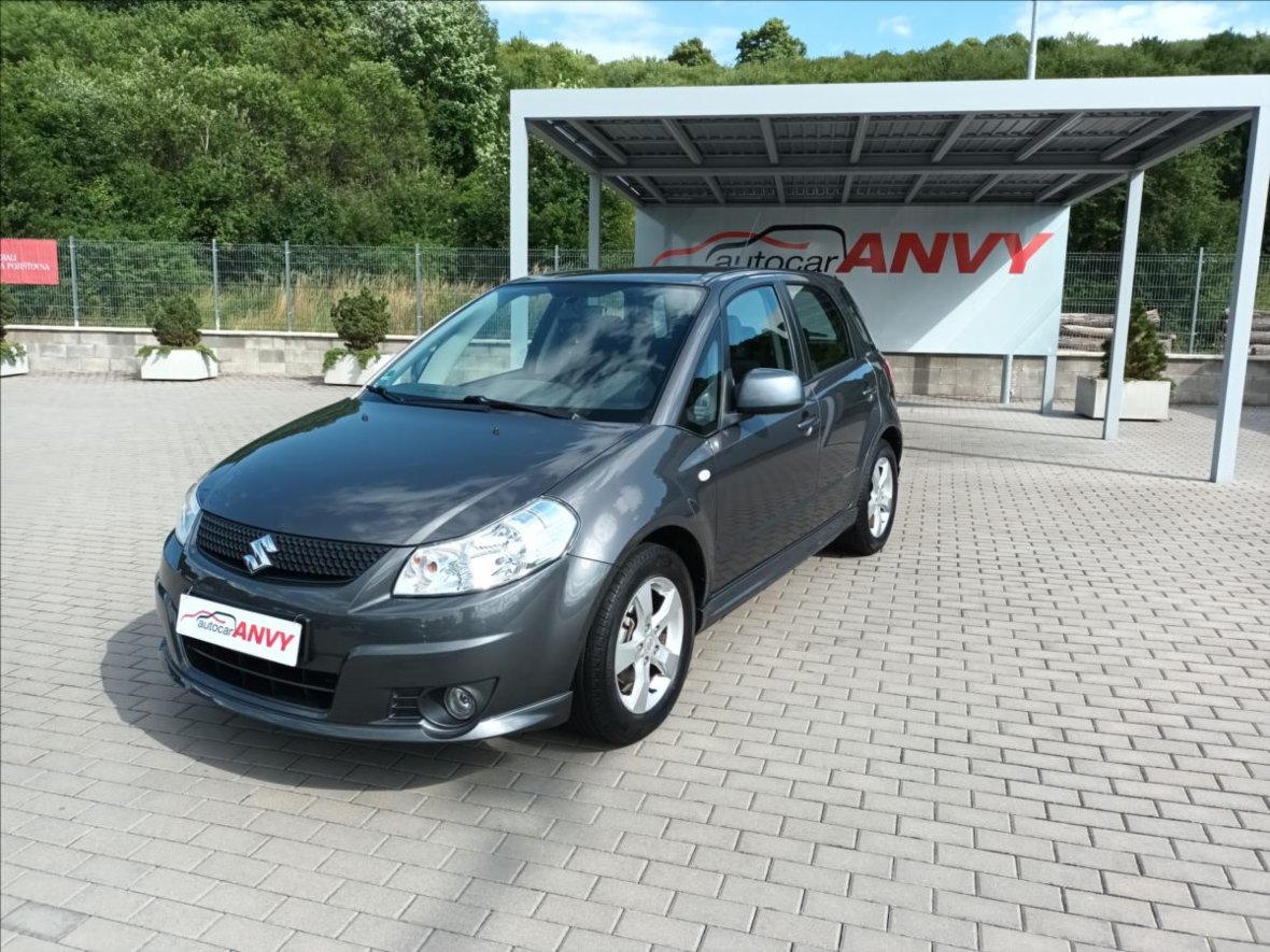 Suzuki SX4, 1,6 VVT,79KW,4X2,VÝHŘEV,KOLA,