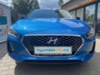Hyundai i30, 1.4 - PREMIUM - NÍZKÉ KM, hatchback,