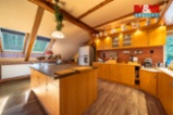 RD 746 m², Loket, ul. Revoluční