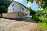 RD 746 m², Loket, ul. Revoluční