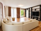 Exkluzivní nabídka luxusního bytu 4+1 s balkonem, 2× garážové stání, Villa Bianca  Praha 6