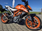 KTM 390 Duke, nakedbike