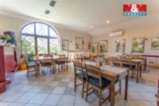 Restaurace s bytem, 390 m², Suchdol