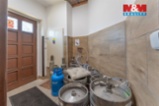 Restaurace s bytem, 390 m², Suchdol