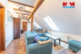 Restaurace s bytem, 390 m², Suchdol