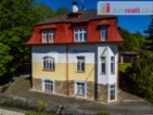 Luxusní vila s pozemkem  