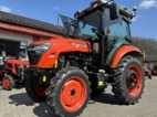 Traktor CRONA CR504E s kabinou, 4x4, na
