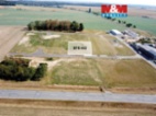 Prodej komerčního pozemku, 875 m², Valeč