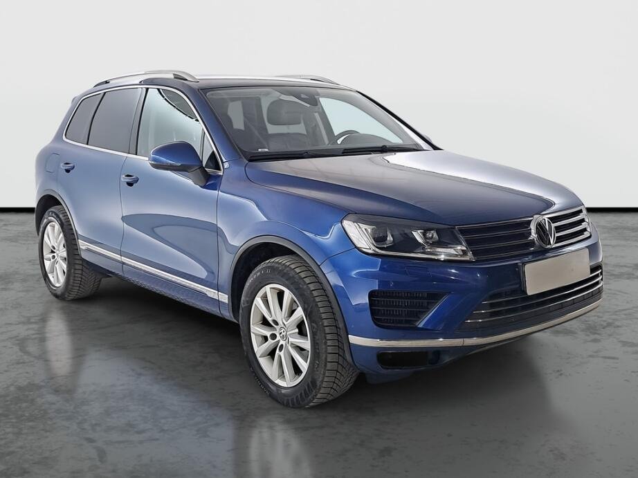 VW Touareg, 3.0 TDI, 4X4, Automat, Kůže, Navi,,