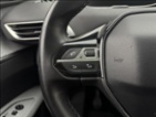Peugeot 3008, 1,2 96kW ALLURE LED PANO NAVI, SUV,