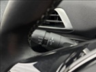 Peugeot 3008, 1,2 96kW ALLURE LED PANO NAVI, SUV,