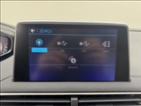 Peugeot 3008, 1,2 96kW ALLURE LED PANO NAVI, SUV,