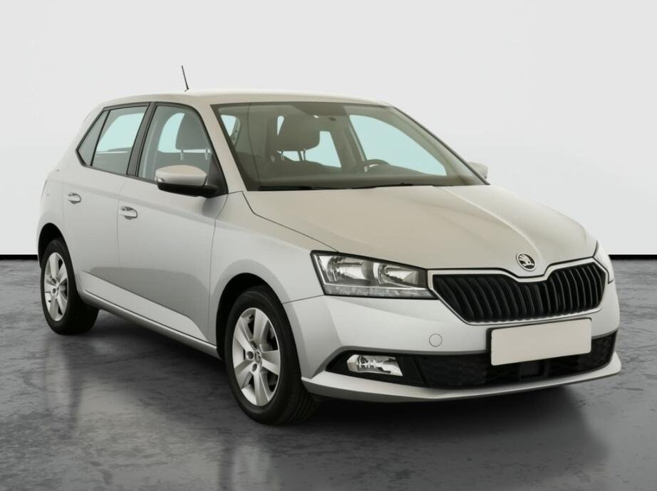 Skoda Fabia, 1.0 TSIAmbition , ČR,2.maj,,