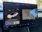 Tesla Model 3, REZERVACE, sedan, elektro