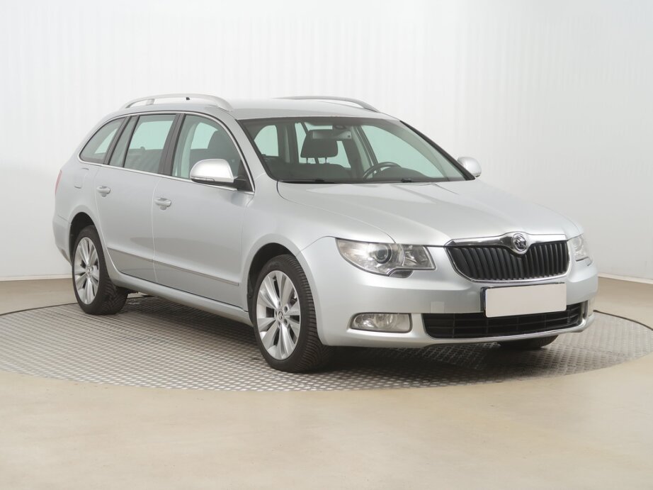 Skoda Superb, 2.0 TDI, Xenony, Klima, Tempomat,,