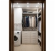 Exkluzivní prodej elegantního bytu 1+kk s balkonem a parkingem, Anděl City  Praha 5, Smíchov