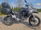 Benelli TRK 502 X, silniční enduro