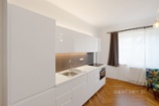Moderní byt 2+kk po kompletní rekonstrukci | 53 m² + sklep | Praha 3 – Žižkov
