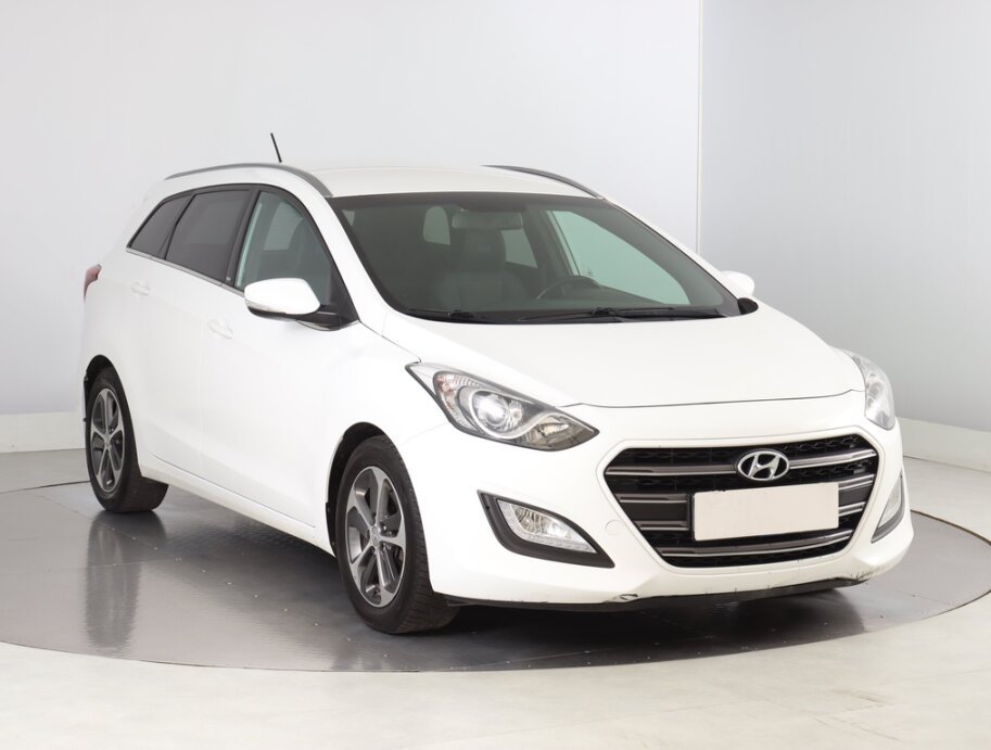 Hyundai i30, 1.6 GDI, Serv.kniha, Xenony, Tempomat