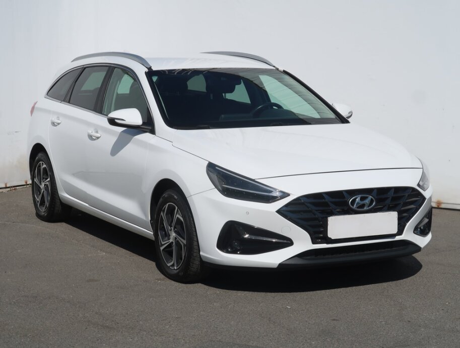 Hyundai i30, 1.6 CRDiStyle , ČR,1.maj, Serv.kniha,