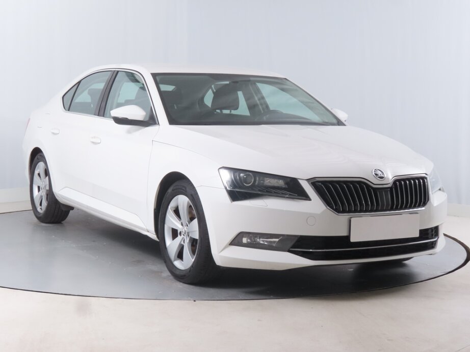 Skoda Superb, 2.0 TDI, Bi-Xenony, Tempomat,,
