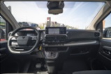 Peugeot Traveller, 2,0 BlueHDI AT NAVI 1. MAJ ČR,
