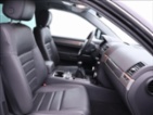 Volkswagen Touareg, 3,0 TDi 176kW CZ 4M Serv.kniha