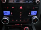 Volkswagen Touareg, 3,0 TDi 176kW CZ 4M Serv.kniha