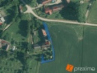 Prodej 1/4 pozemku 157 m2.