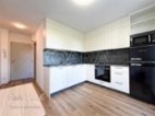 Pronájem moderně zrekonstruovaného bytu 1+1 v Olomouci s velkou šatnou a balkonem