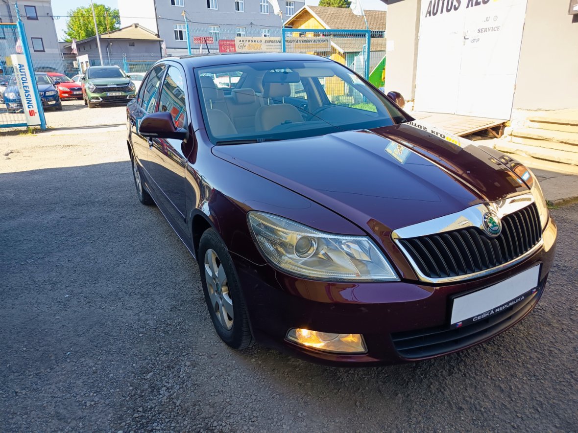 ŠKODA Octavia 1,6TDI Ambition ČR 1. Maj