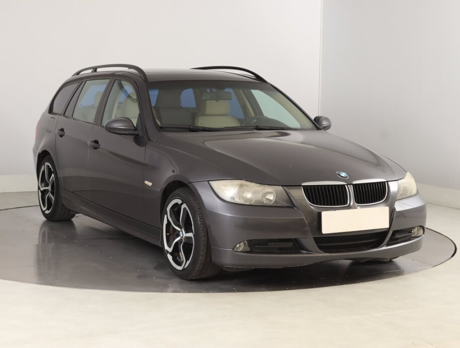 BMW Řada 3, 320 d, Serv.kniha, po STK, Klima,,
