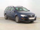 VW Passat, 1.6 FSI, po STK, Klima, jezdí výborně,