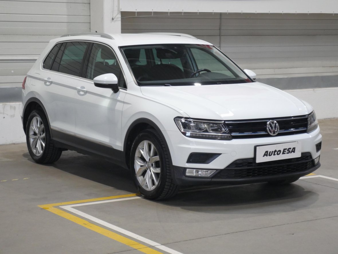 Volkswagen Tiguan, 2.0TDiortline, ČR, SUV, nafta