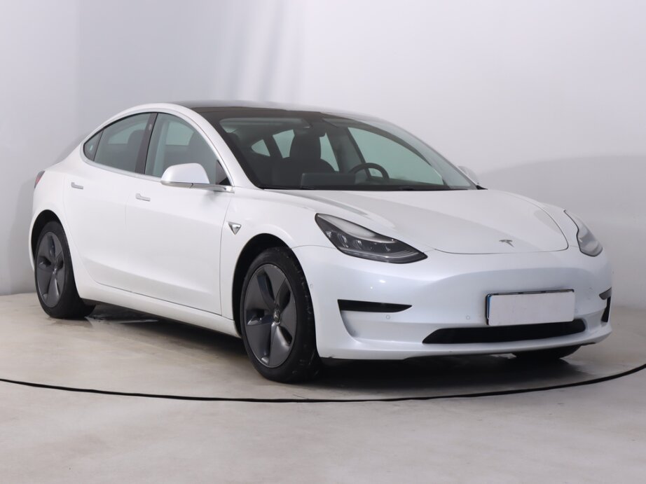 Tesla Model 3, Std Range Plus 52kWh, SoH 83%,,