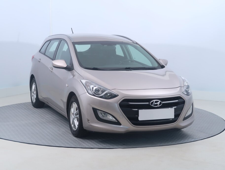 Hyundai i30, 1.6 MPI, ČR,1.maj, Serv.kniha, Klima,